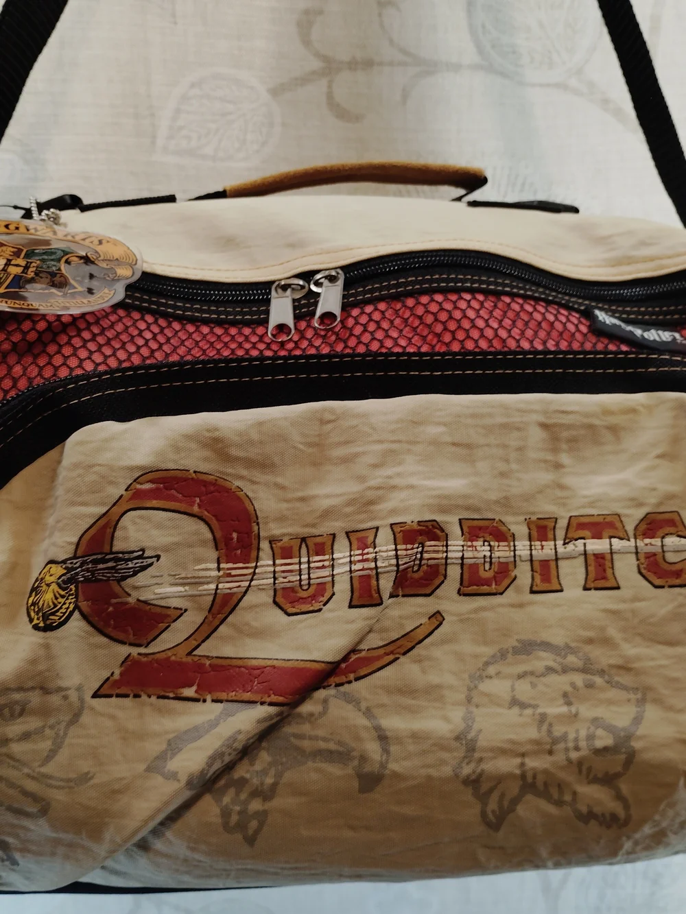 Harry Potter Quidditch Duffle Bag in Red and Cream